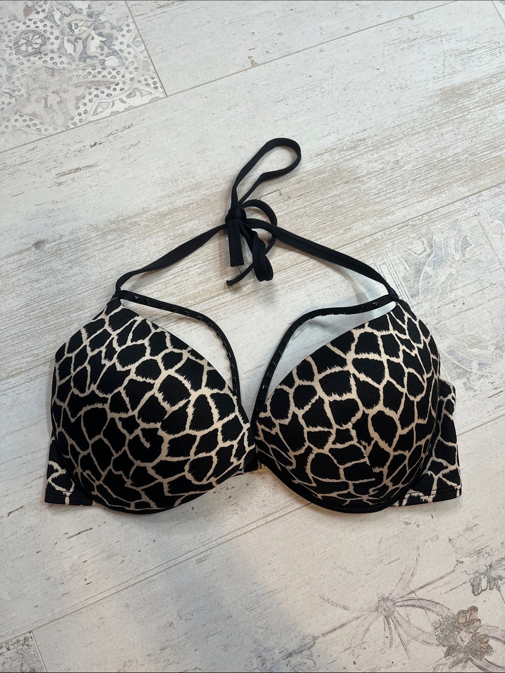 Victorias Secret Black and White Animal Print Pushup Bikini Top